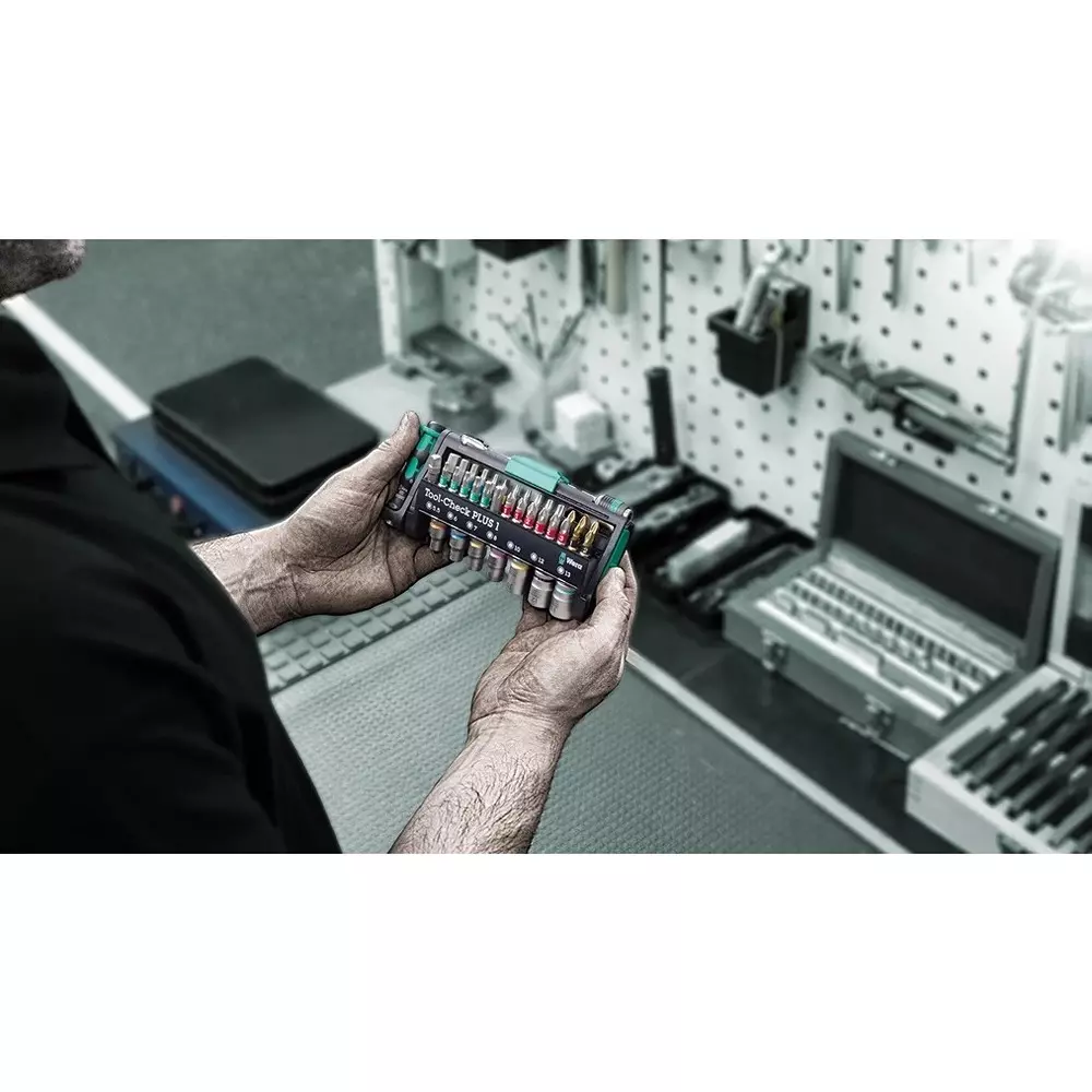 wera-tool-check-plus-1-bit-set-with-drop-forged-full-steel-design-design-and-ideal-for-mobile-use-5049055001-set-of-39