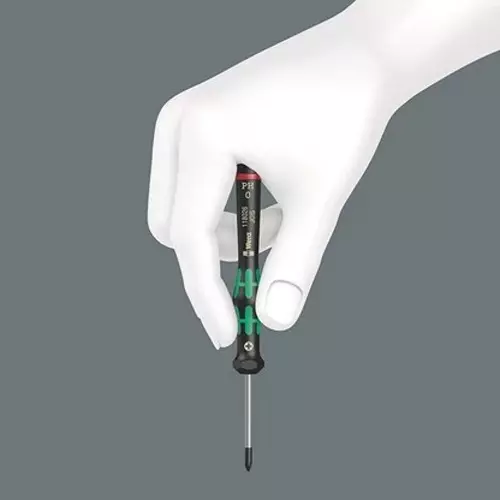 wera-2067-tx-hf-screwdriver-with-tx-6-tip-size-and-40-mm-blade-length-for-torx-screws-5118182001