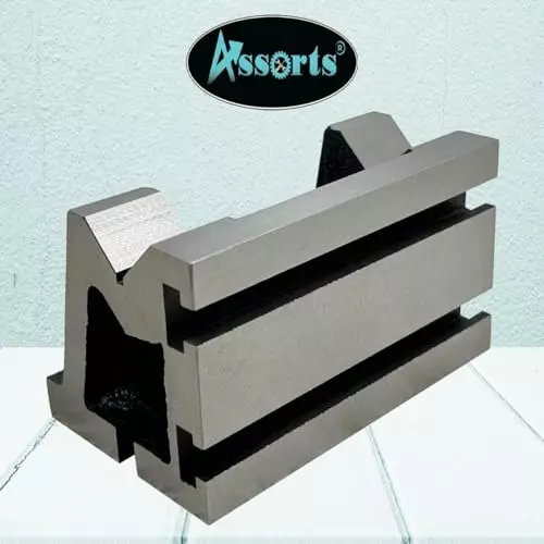 Assorts Quality Precision Graded Angle Plate Cast Iron T-Slotted 75x75x125 mm
