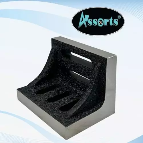Assorts Slotted Webbed Angle Plate Cast Iron Small 75x55x55 mm