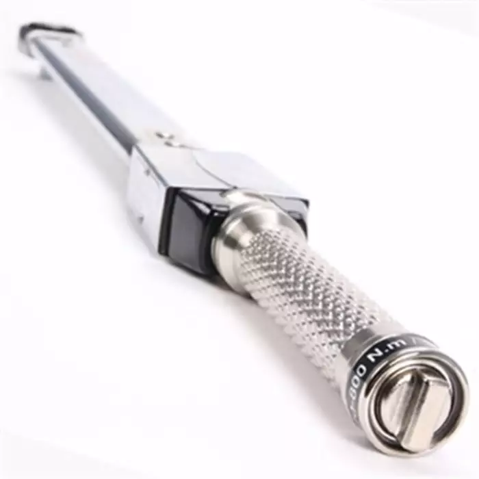 Norbar Click Torque Wrench 200 to 800Nm 1 in Drive Square Drive, 14016