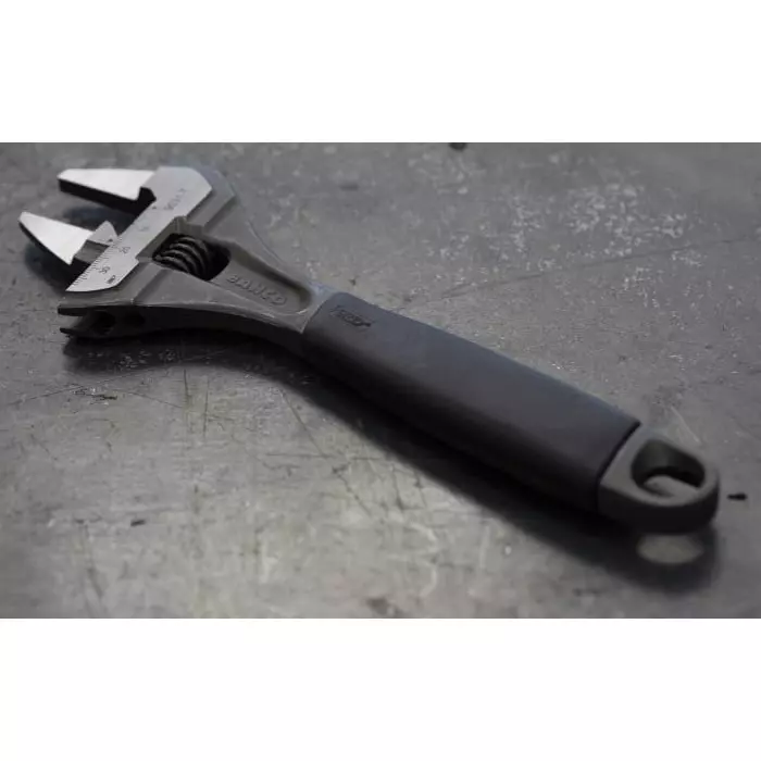 Bahco Adjustable Spanner 218 mm Overall 38 mm Jaw Capacity Plastic Handle, 9031-T