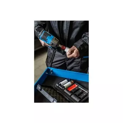 hogert-technik-10-pcs-wheel-intervention-socket-set-with-12-inch-127-mm-drive-size-and-cr-mo-steel-body-ht4r108