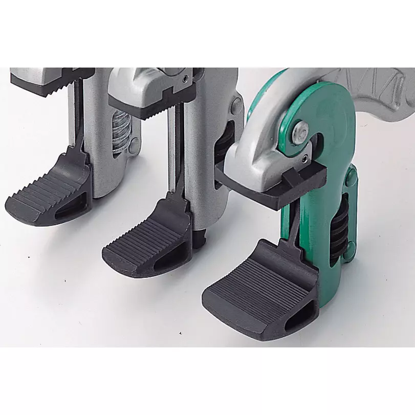 super-tool-corner-pipe-wrench-cpa600