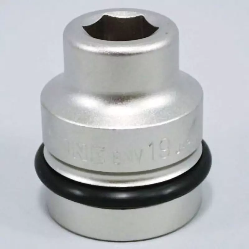 TONE Impact Socket Electroless Nickel Plating 25.4mm, 8NV-19