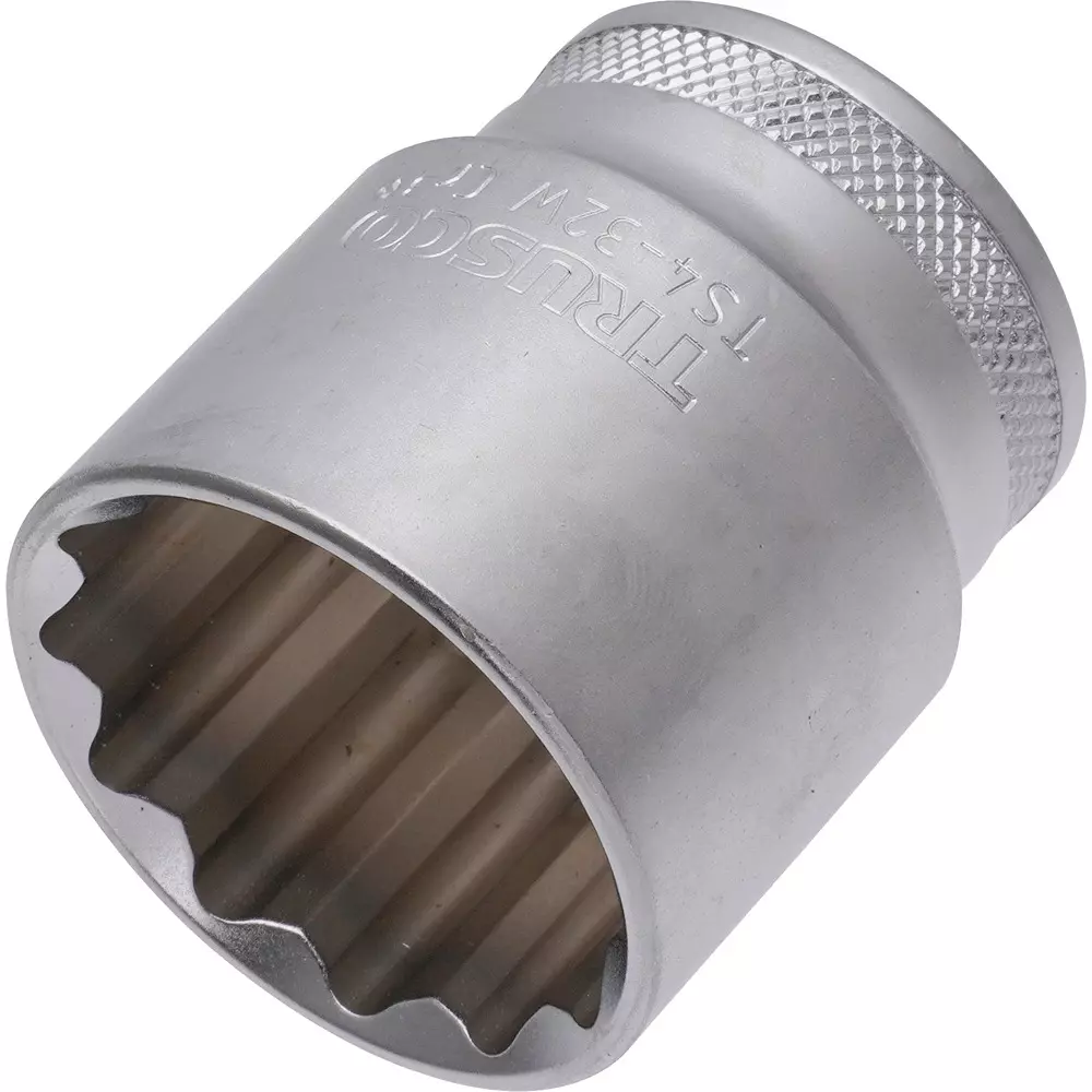 TRUSCO Socket Chrome Vanadium Steel 46 mm Overall Length, TS4-32W