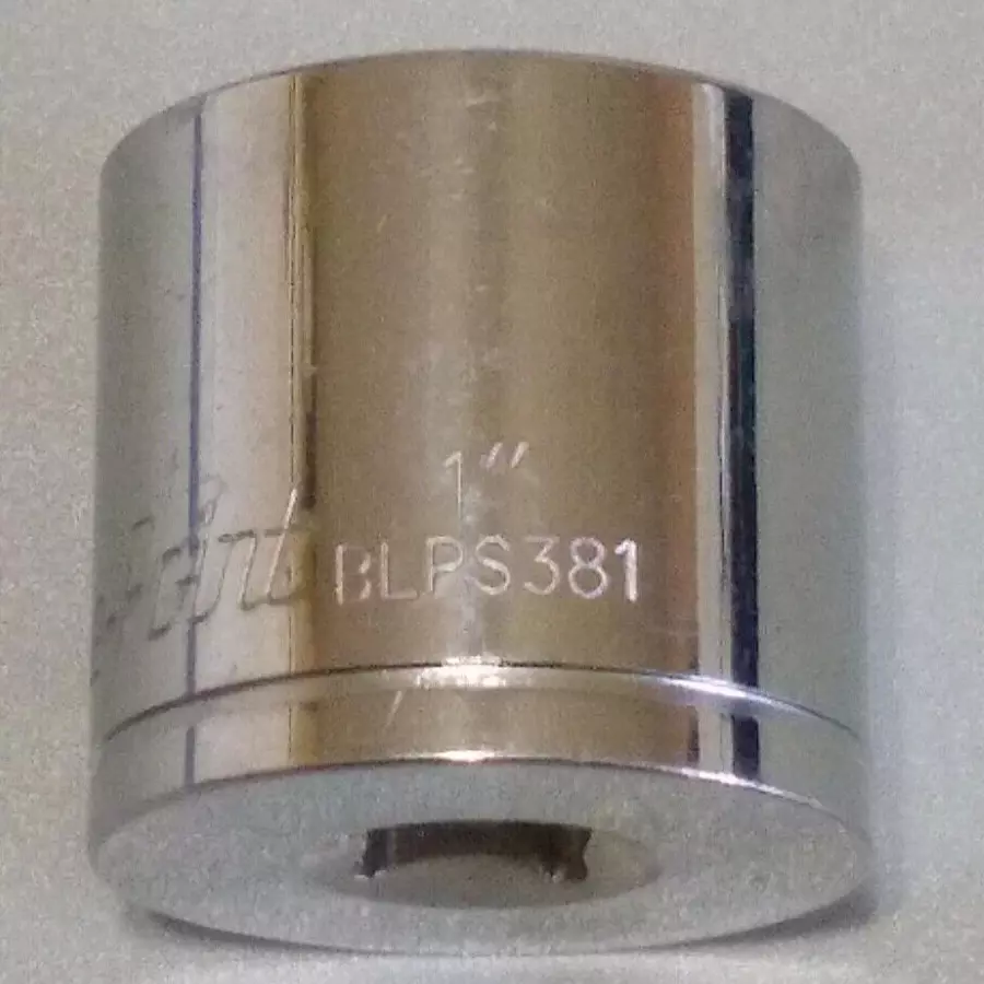blue-point-38-inch-952-mm-drive-socket-with-alloy-steel-body-and-size-1-inch-254-mm-blps381