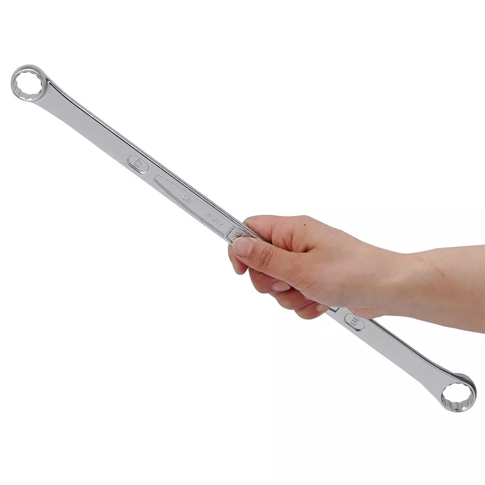 TONE Ultra Long Box Wrench Straight 17 x 19 mm Hex Size, M05-1719