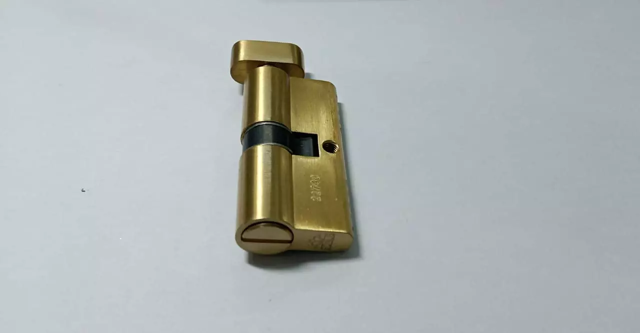 bonus-premier-85-mm-silver-gold-both-side-key-zinc-alloy-half-moon-handle-set