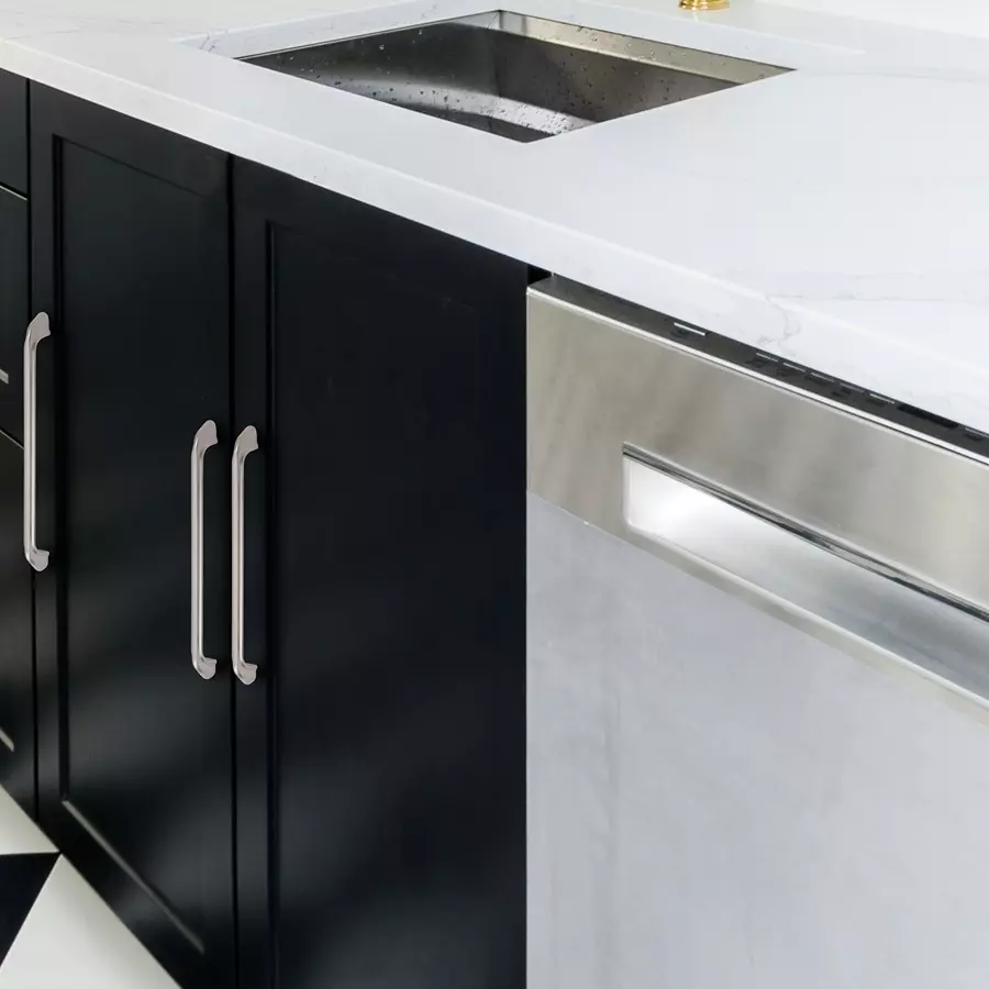 Atom Zinc Silver Glossy Finish Cabinet/Drawer Handle, CH-ZN-228-SS-10-106 (Pack of 6)