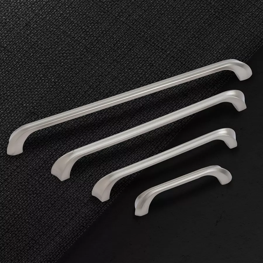 Atom Zinc Silver Glossy Finish Cabinet/Drawer Handle, CH-ZN-227-SS-08-102 (Pack of 2)
