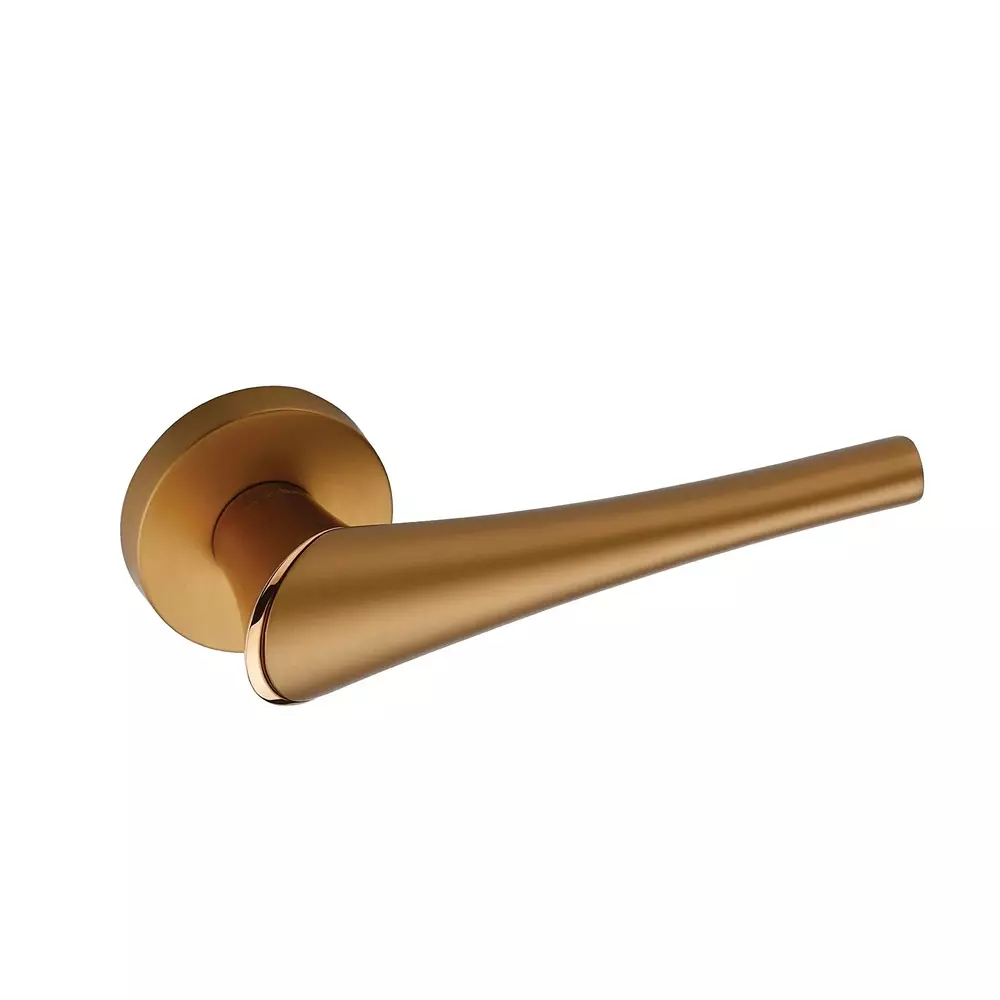 Quba Vogue Door Handle Zinc Alloy RGPVD/RGMPVD Finish, QP 3026