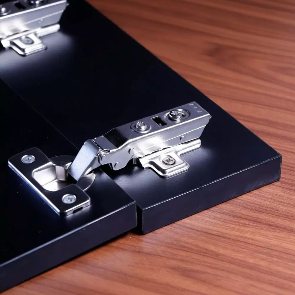 ebco-s-click-slow-motion-hinge-nickel-plated-finish-16-22-mm-door-thickness-for-inset-hsms3-set-of-2