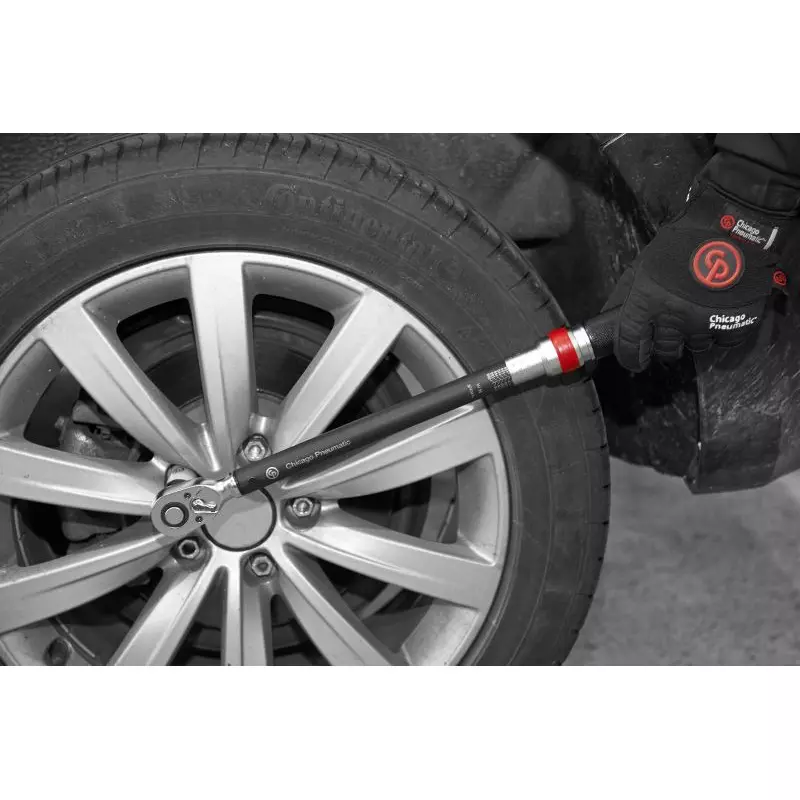 Chicago Pneumatic Torque Wrench 1/4 inch (6.3 mm) Square Drive, 5 to 25 Nm Torque and ±4% Accuracy, CP8905 E