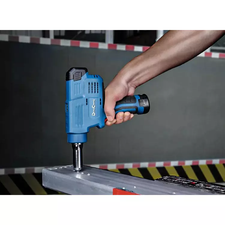 dongcheng-12-v-cordless-blind-riveting-gun-20-mm-stroke-and-10000-n-maximum-tension-dcpm50-type-ek-with-2-battery-1-charger