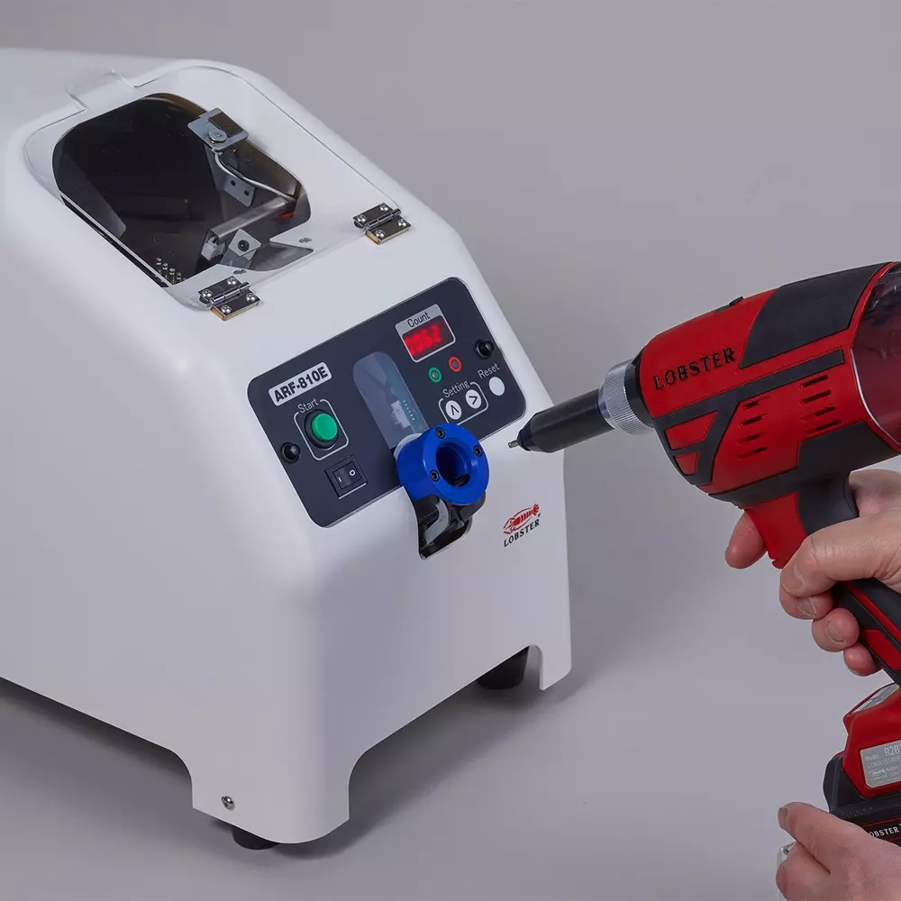 lobster-lobtex-ultra-compact-auto-rivet-feeder-420x350x240-mm-arf-810-40-21