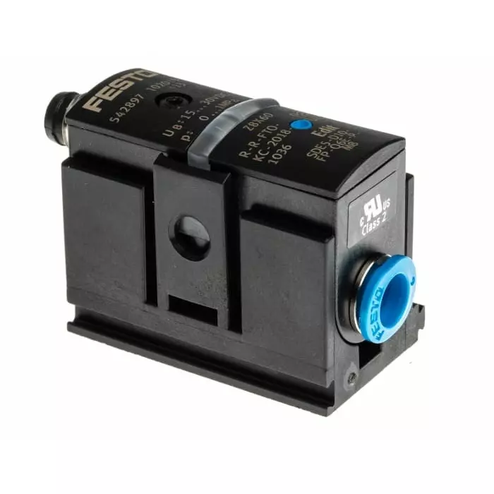 Festo Pressure Sensor, 12 to 24 V DC, IP40 10 bar, SDE5-D10-FP-Q6E-P-M8