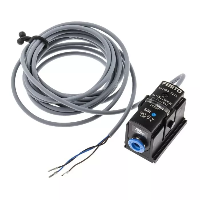 Festo Pressure Sensor, 15 to 30 V DC, IP40 2 bar, SDE5-D2-O-Q6E-P-K