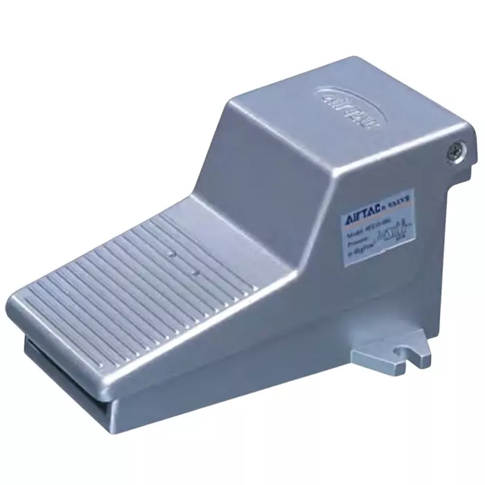 Airtac 4F Series Foot Pedal Valve 5/2 Way 1.5 MPa Proof Pressure 1/4 inch (6.35 mm) Port Size and Aluminium Alloy Body, 4F210-08