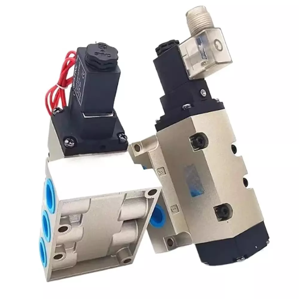 TECHNO Single Solenoid Valve 5/2 Way SMC Type 110 VAC 12.7 mm (1/2 inch) Size, FG2541-15L