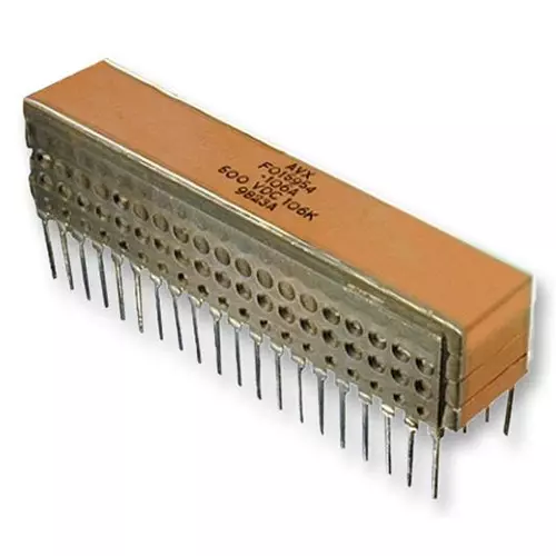 KYOCERA AVX CAP, 1µF, 50V, 10%, X7R, SMX55C105KAN240