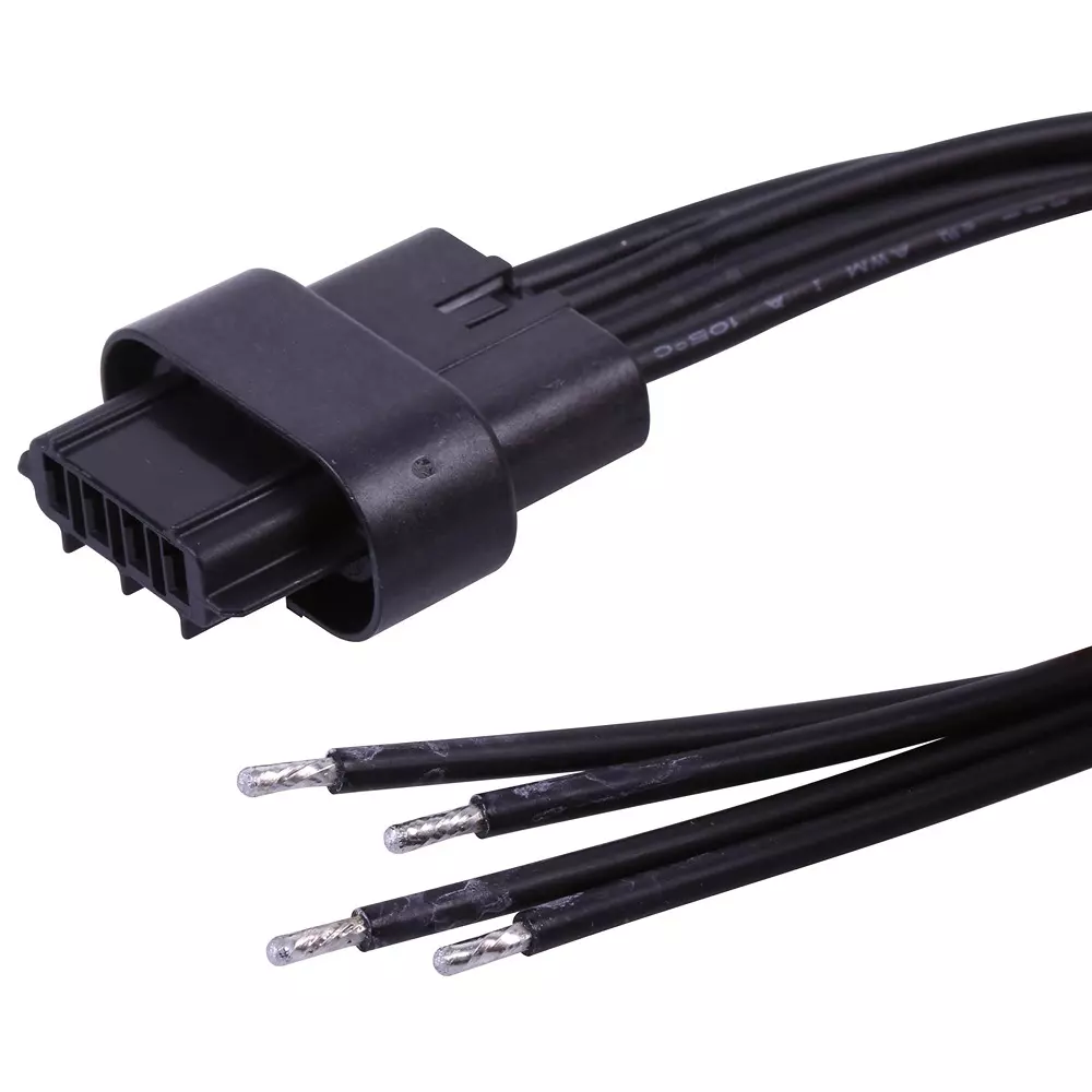 Molex Cable Assembly 16 AWG 150 mm Length 4 Ways, 216621-1041