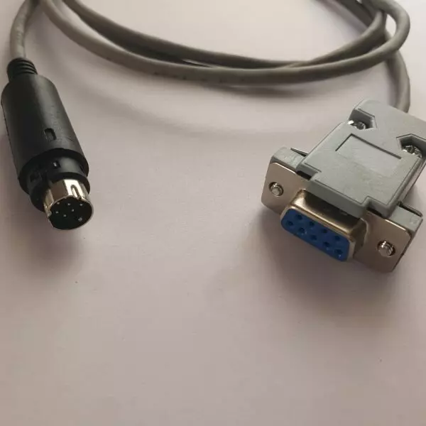 Delta 1.5 m PLC Programming Cable DB9 Female to 8 Pini Mini Male RS-232 Interface Grey and Black Color