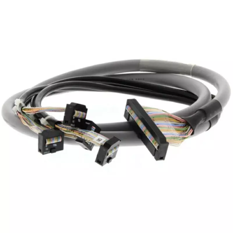 Omron PLC Connection Cable, P2RV-4-100C