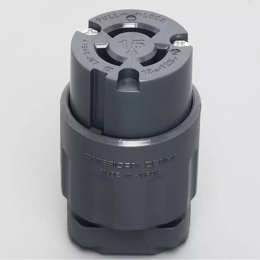 american-denki-cord-connector-body-125-v-rated-voltage-3114n