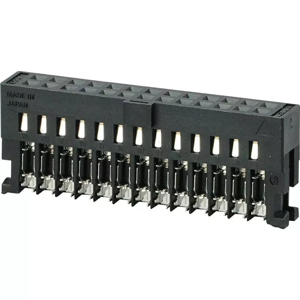 Omron Discrete Wire IDC Connector Polarity Guide Type 26-Pole, XG5M-2632-N