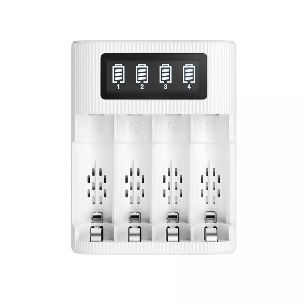 EBL AA and AAA Battery Charger 9x6.8x2.5 cm LCD Display 4 Hours Full Battery Charge Capacity