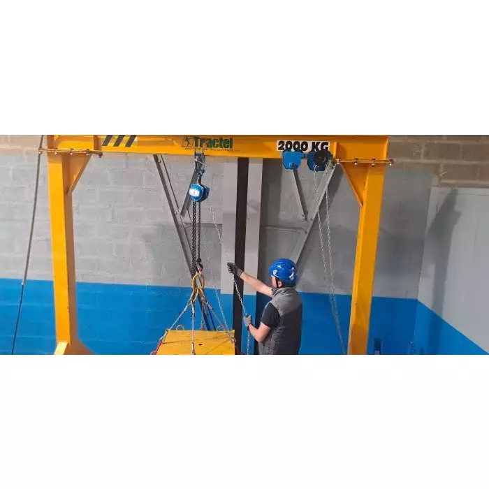 Tractel Manual 6m 1000 Kg Hoist, 273269