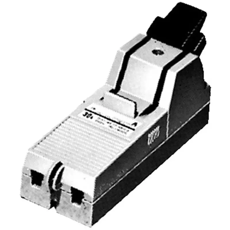 Kawamura Cover Switch AC 250 V Rated Voltage 200 Amp Rated Current, CS2P200A