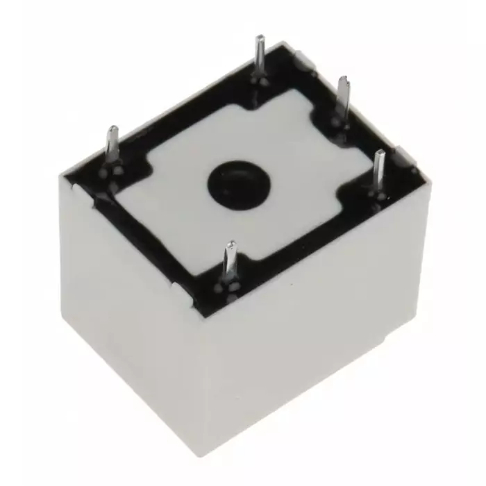 RS PRO PCB Mount Power Relay 12V dc Coil 10A Switching Current SPDT