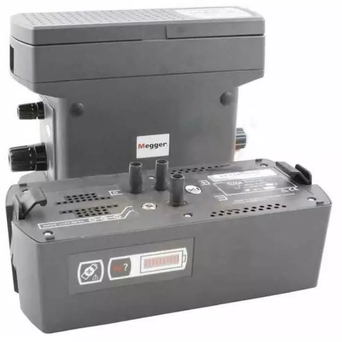 Megger DLRO10X Handheld Ohmmeter, 2000 Ω Max, 100 nΩ Resolution, Low Resistance, 1006-601