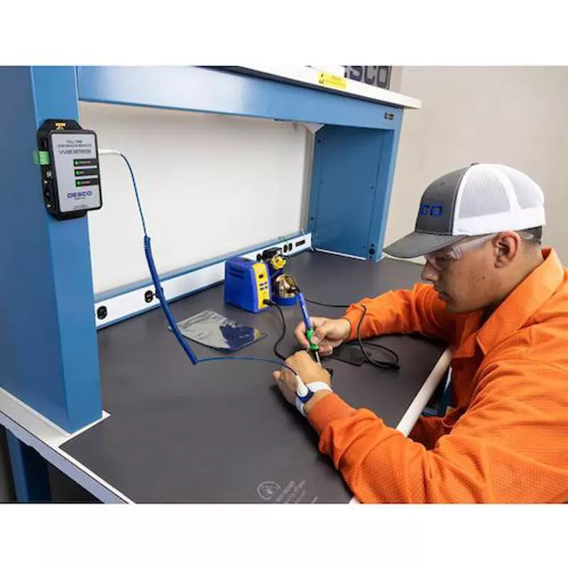 desco-continuous-monitor-65120389