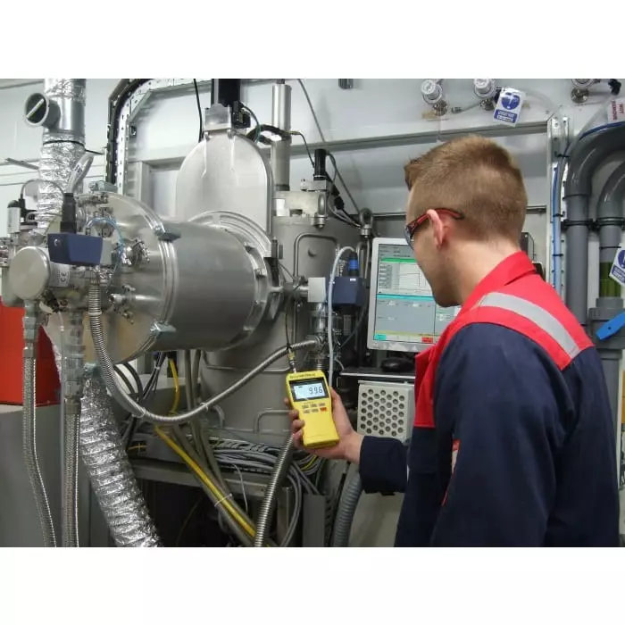 Druck Gauge Manometer with 1 Pressure Port/s Max Pressure Measurement 20 Bar, DPI705EIS-1-13G-P1-H1-U0-OP0