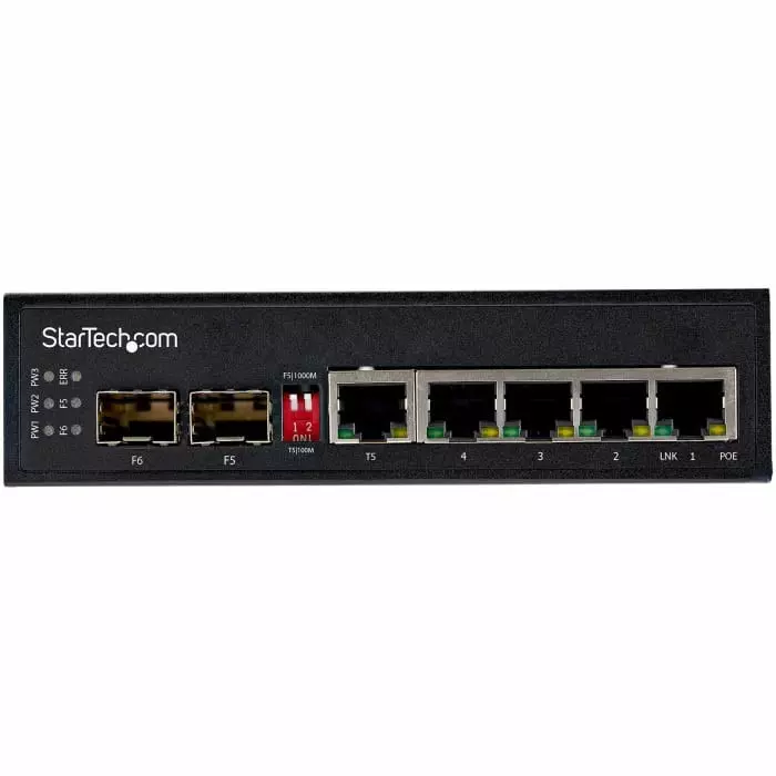StarTech.com Unmanaged 6 Port Gigabit Switch With PoE, IES1G52UPDIN