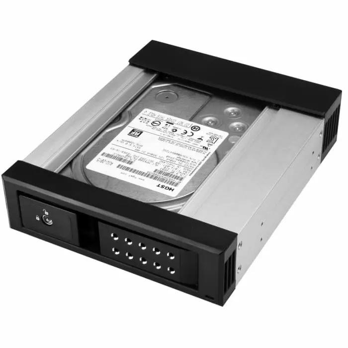 StarTech.com Port 3.5 in SATA/SAS Hard Drive Hot Swap Bay, HSB1SATSASBA