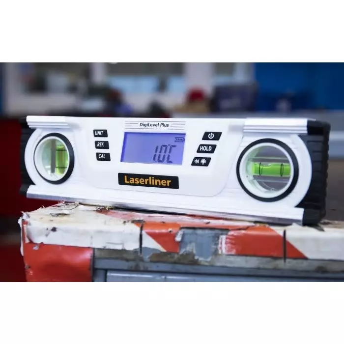 Laserliner 240 mm Magnetic LCD Inclinometer User Calibrated, 081.249A