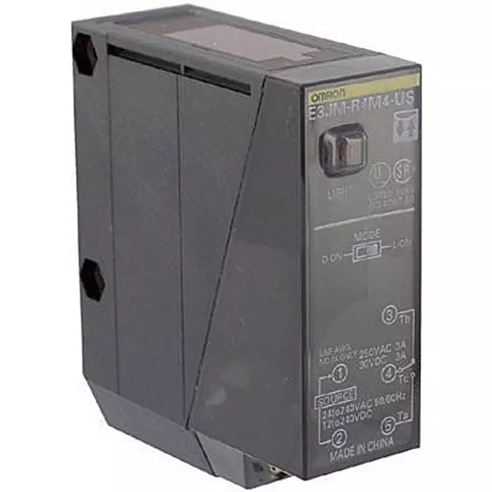 OMRON INDUSTRIAL AUTOMATION PHOTO SENSOR, 700MM, RELAY, TERM BLOCK, E3JM-DS70M4-US