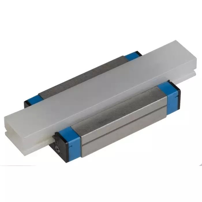 IKO Linear Guide Carriage 6620N Dynamic Load 15 mm Rail Width, MLG15C1HS2
