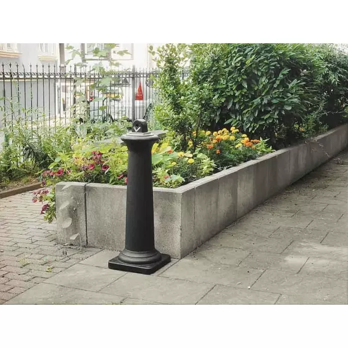 RUBBERMAID Black Galvanised Steel Base Mount Cigarette Bins 357x1.03m x 357 mm, FG9W3000BLA
