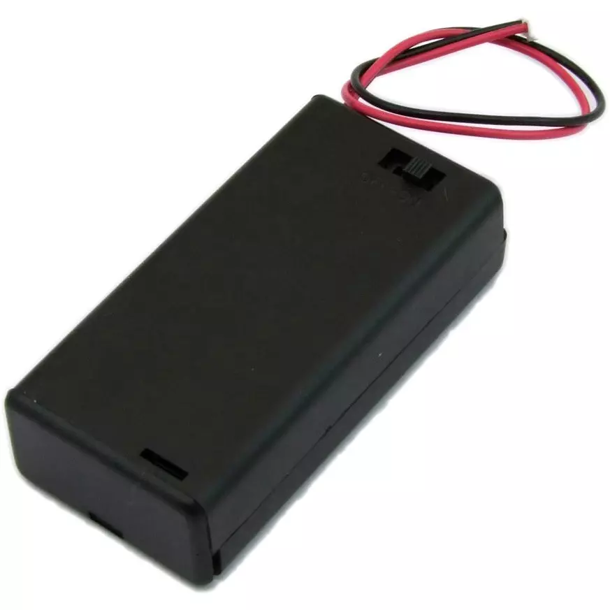 Kyoritsu Electronics Battery Case with Switch, 311-635
