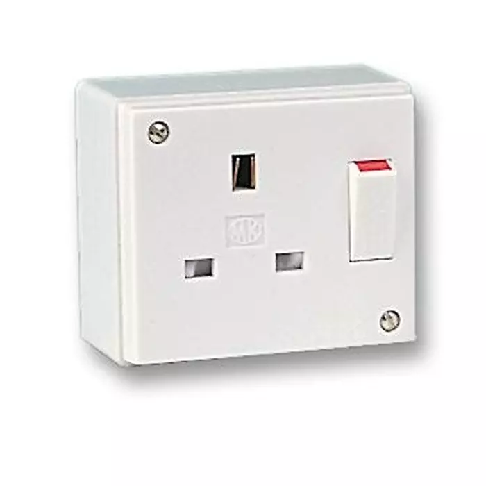 Honeywell Mains Socket & Mounting Box, 2959WHI.