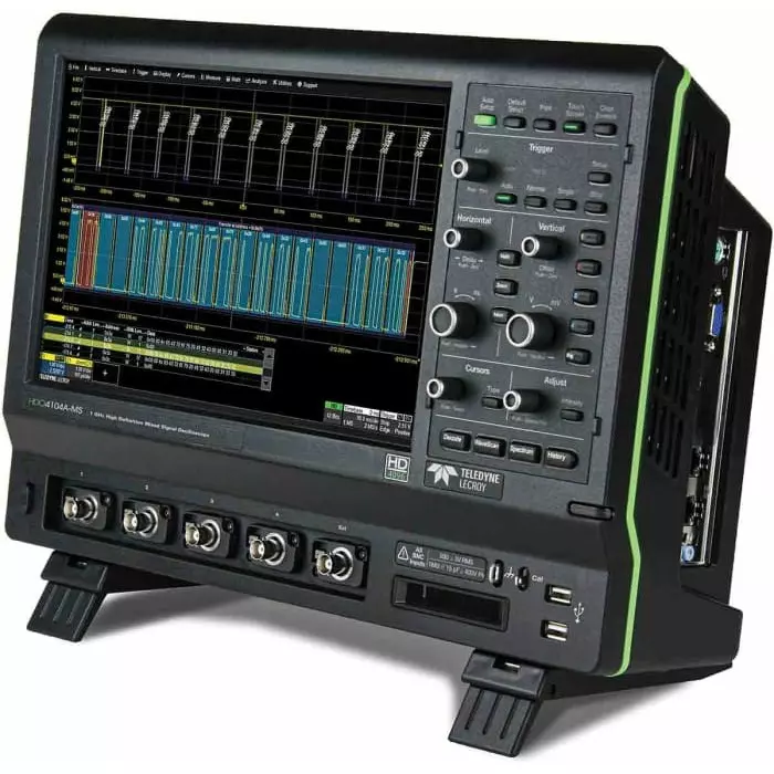 Teledyne LeCroy Bench Oscilloscope 1 GHz 4 Analogue Channels 16 Digital Channels - UKAS, HDO4104A-MS