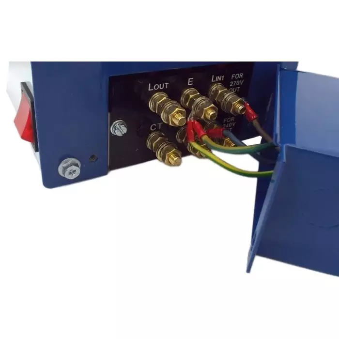 Carroll & Meynell 1 Phase 2.5kVA Variac 1 Output 240V 13A, MVT2.5k/9A-1E