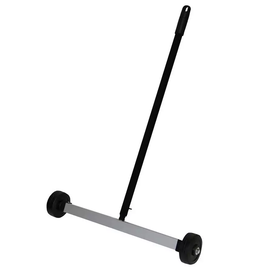 GRIP ON TOOLS 17" Magnetic Floor Sweeper, 53417