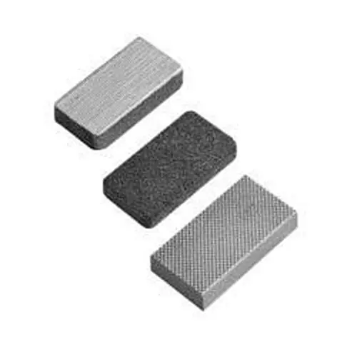 IDEAL MOVABLE GRIT SURFACE TYPE GRIPPER PAD, L5212