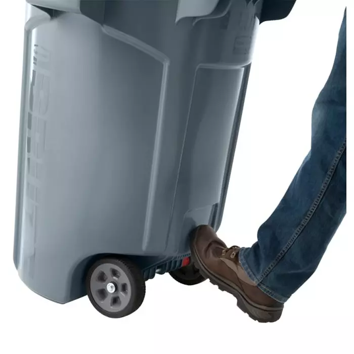 RUBBERMAID Brute Wheeled 44gal Grey Polypropylene Waste Bin, 2131929